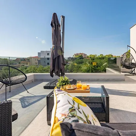 Ferienhaus Stunning In With Outdoor Swimming Pool *